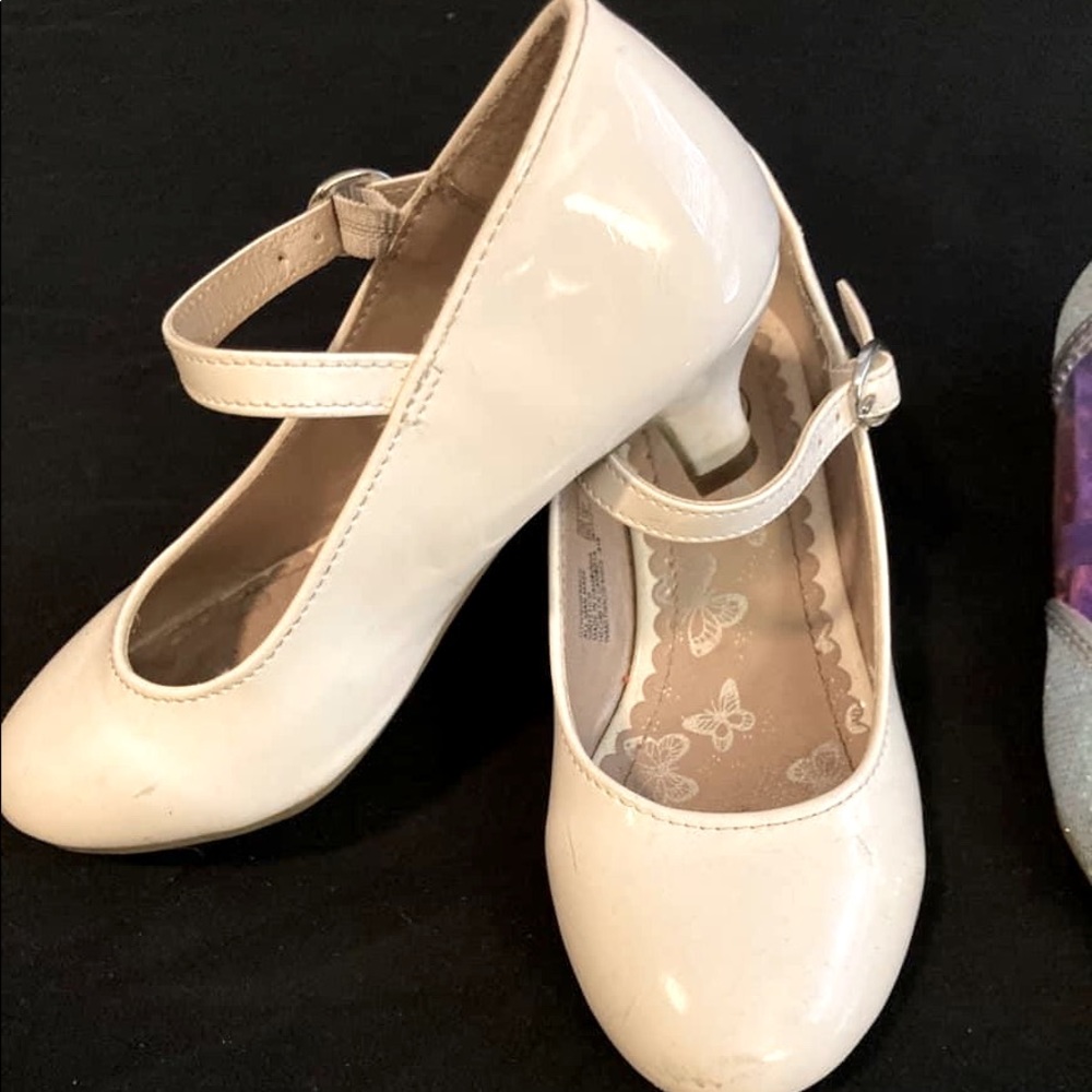 Cream colored kid heels